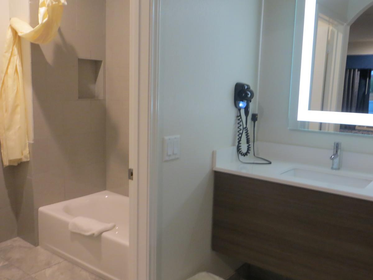 Palace Inn Richey Road Houston Bagian luar foto