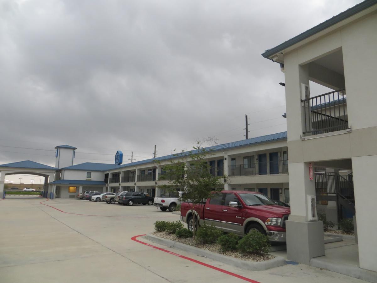 Palace Inn Richey Road Houston Bagian luar foto