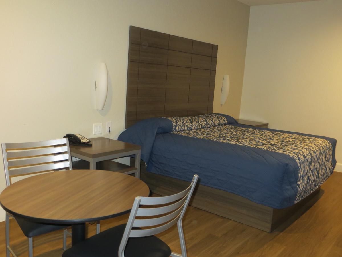 Palace Inn Richey Road Houston Bagian luar foto